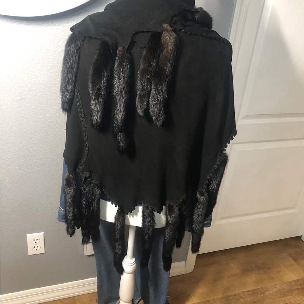 Unique Find - Designer Marilyn Blumer Calfskin Suede Cape with 27 Mink Tails!